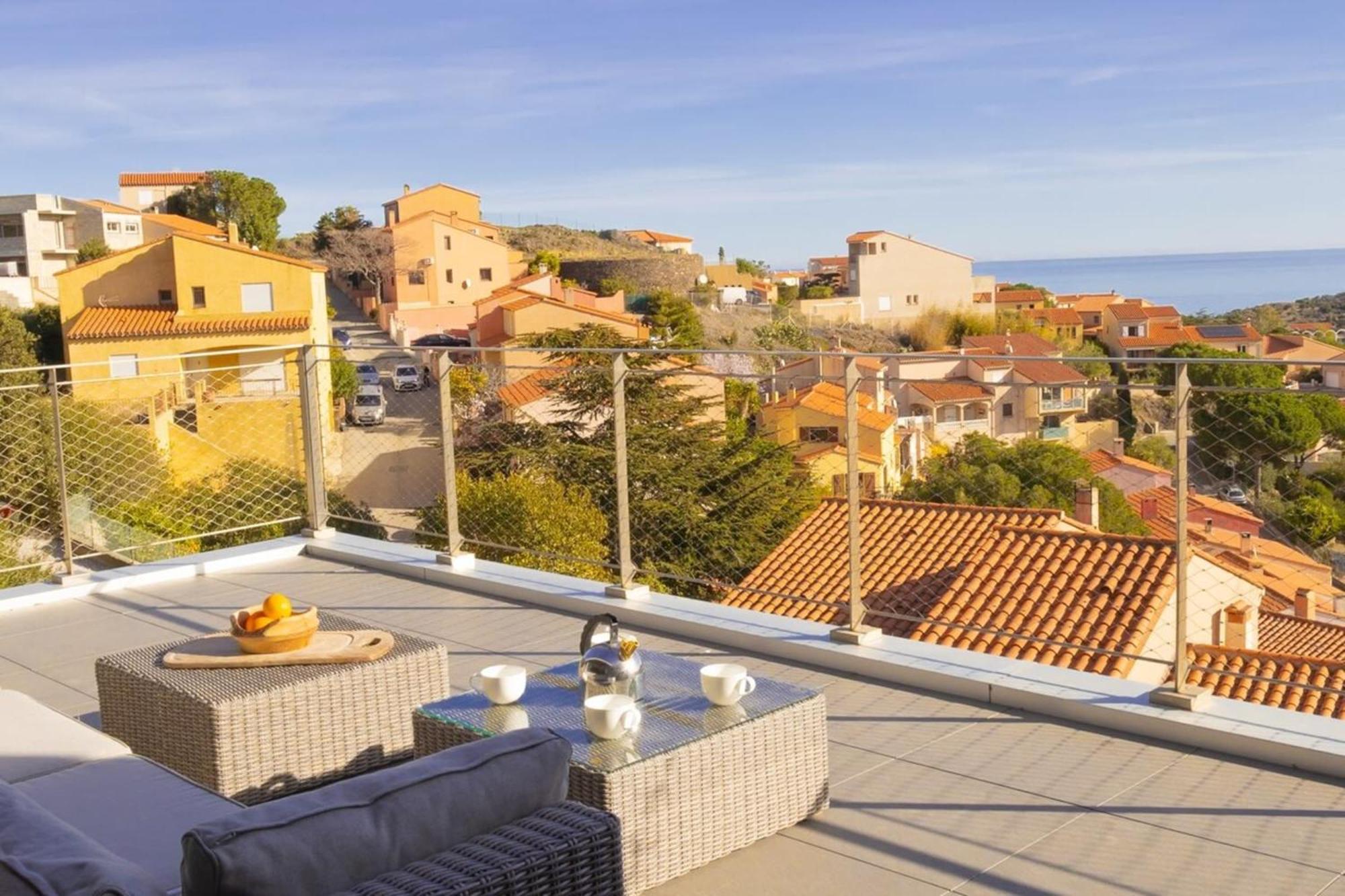 Les Mille Et Une Vitres - Villa D'Architecte Port Vendres Exterior photo